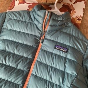 Patagonia down coat-Tasmanian teal size small